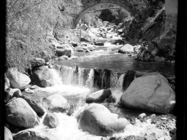 Pont sobre el riu Madriu al seu pas per Escaldes